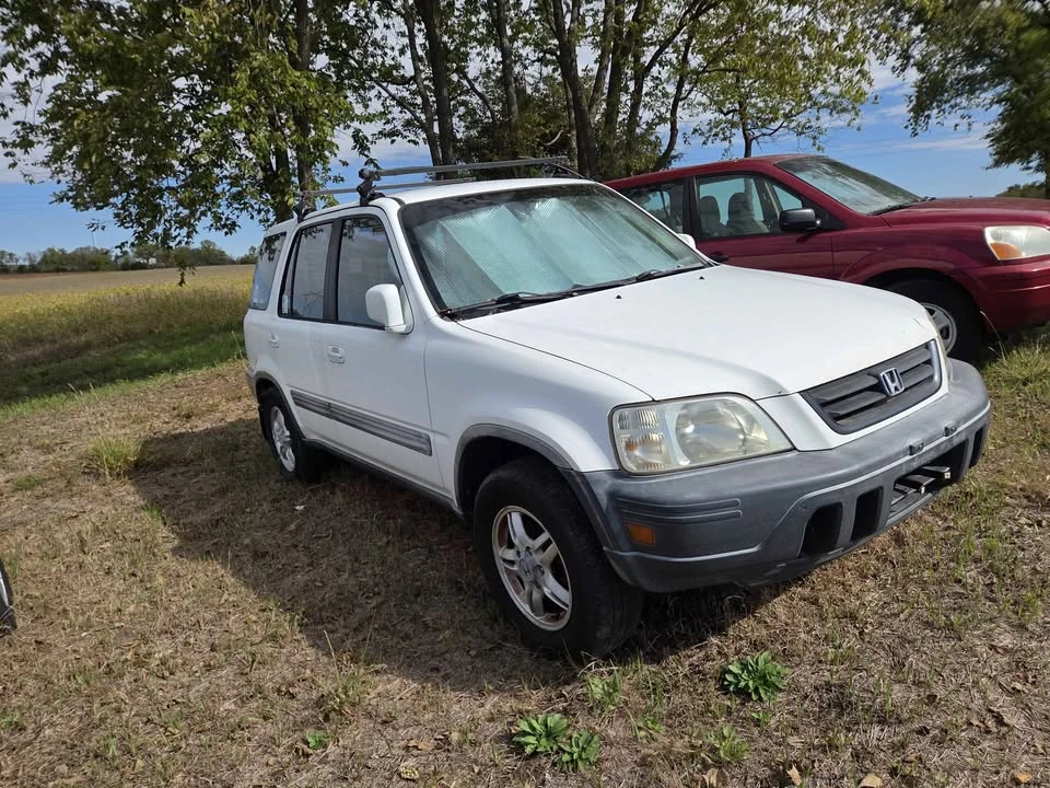 2000 Honda CR-V 1st Gen - Image 4 of 15