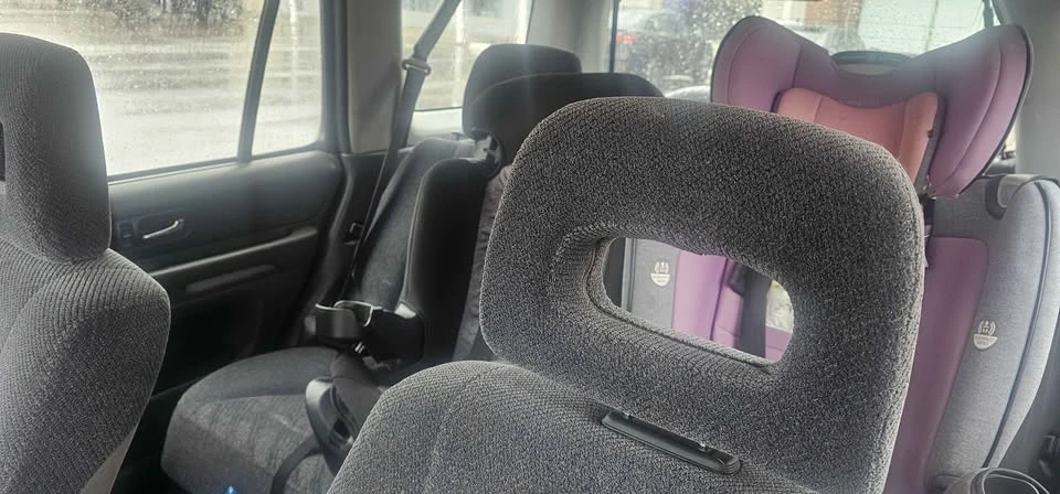 2000 Honda CR-V 1st Gen - Image 3 of 8