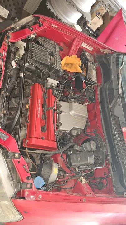 2000 Honda CR-V 1st Gen - Image 2 of 11