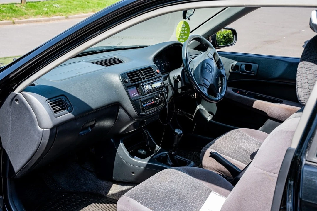 2000 Honda EK Civic - Image 25 of 30