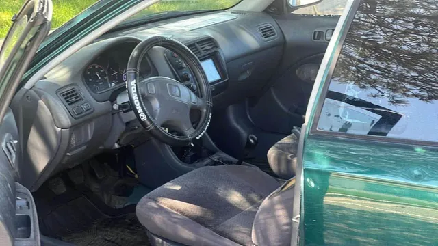 2000 Honda Civic DX Coupe 2D