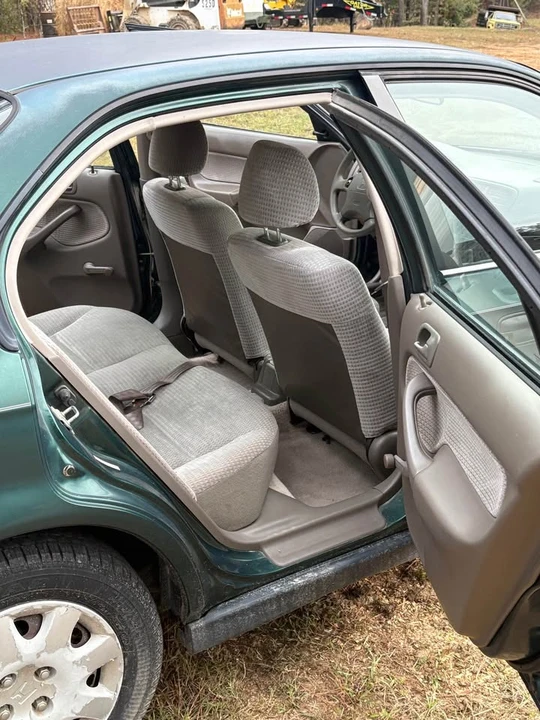 2000 Honda EK Civic - Image 6 of 7