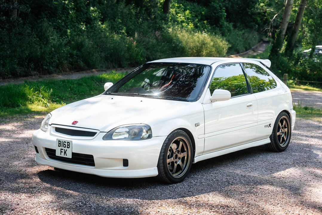 2000 Honda EK9 Civic Type R - Image 9 of 31