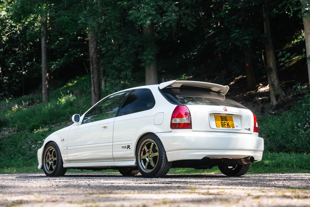 2000 Honda EK9 Civic Type R - Image 15 of 31