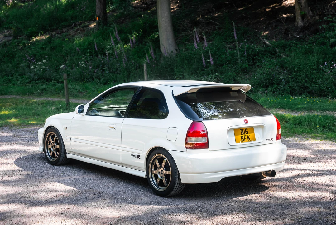 2000 Honda EK9 Civic Type R - Image 7 of 31