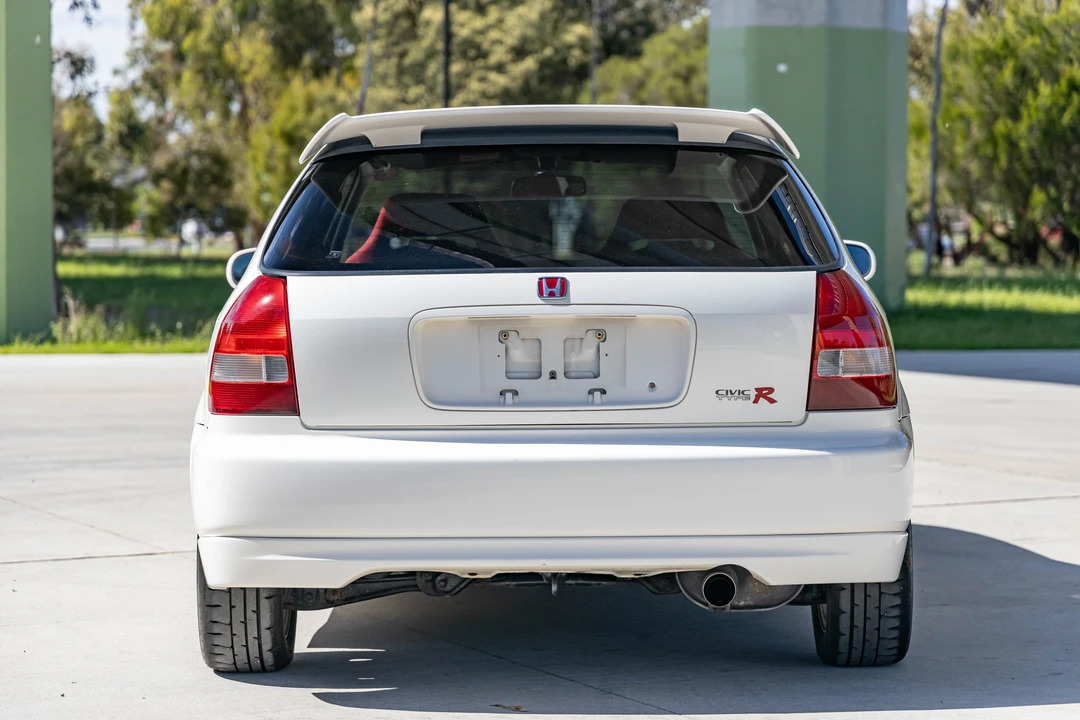 2000 Honda EK9 Civic Type R - Image 7 of 31