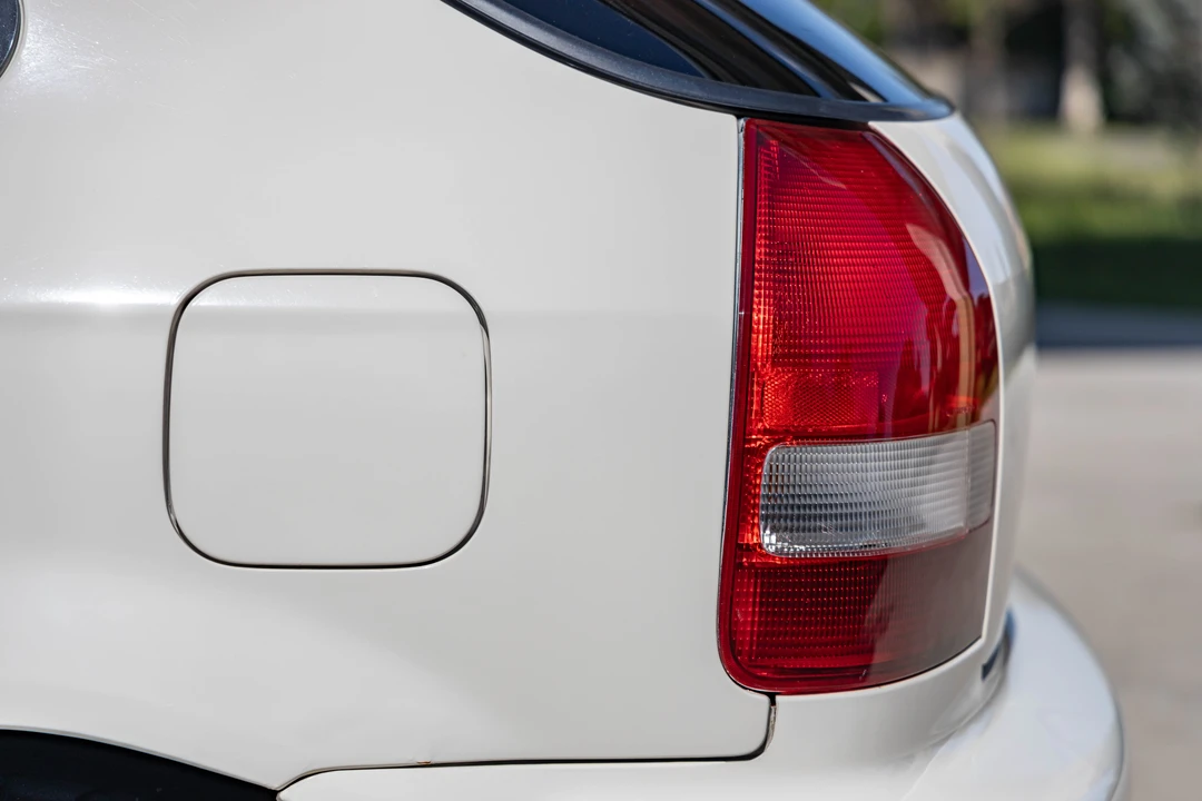 2000 Honda EK9 Civic Type R - Image 28 of 31