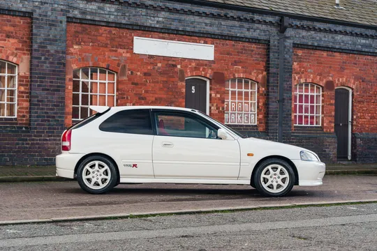 2000 Honda EK9 Civic Type R - Image 4 of 31