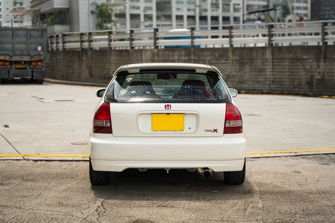2000 Honda EK9 Civic Type R - Image 7 of 31