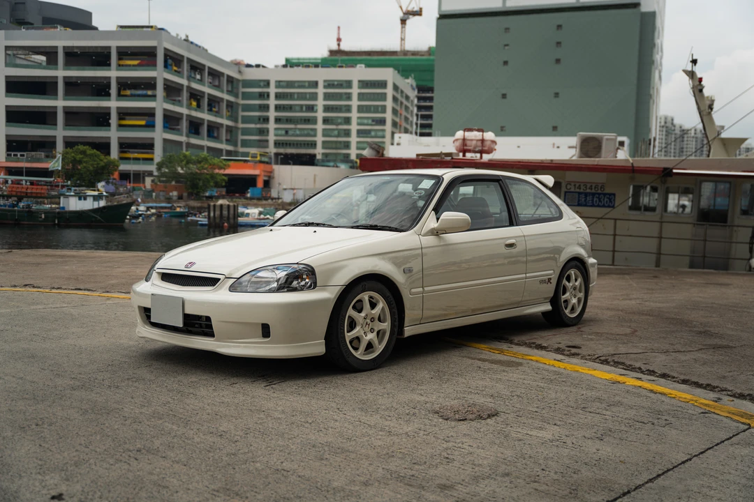 2000 Honda EK9 Civic Type R - Image 3 of 31