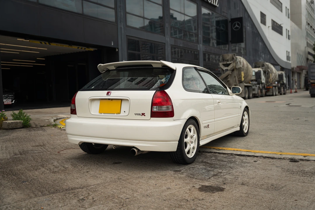 2000 Honda EK9 Civic Type R - Image 8 of 31