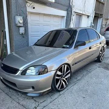 2000 Honda Civic LX Hatchback 4D