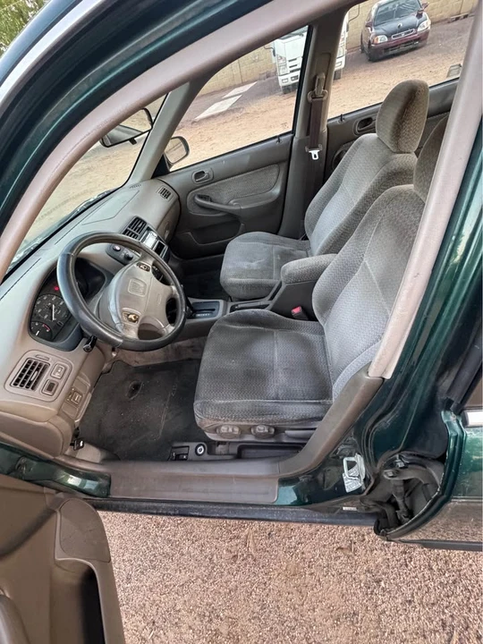 2000 Honda EK Civic - Image 2 of 11