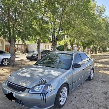 2000 Honda Civic LX Sedan 4D