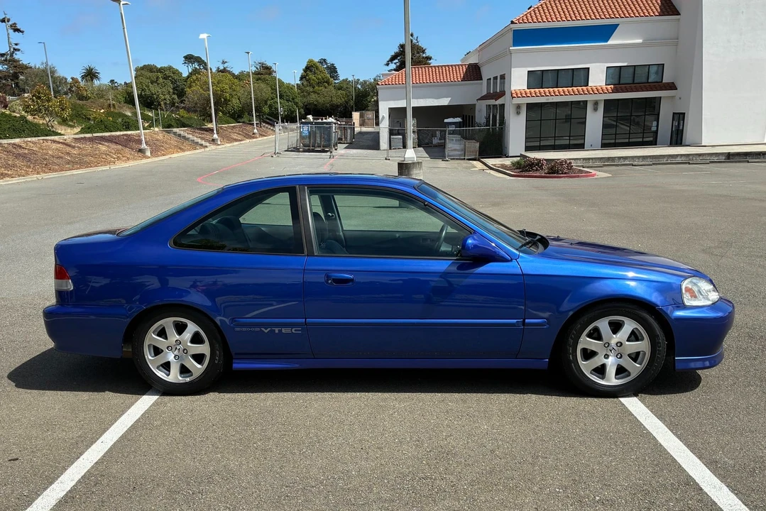 2000 Honda EM1 Civic Si - Image 11 of 31