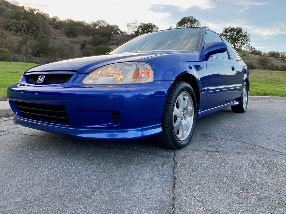 2000 Honda EM1 Civic Si - Image 2 of 31