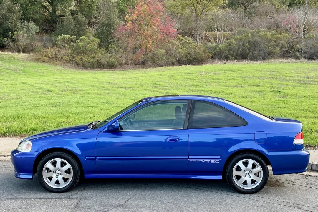 2000 Honda EM1 Civic Si - Image 4 of 31