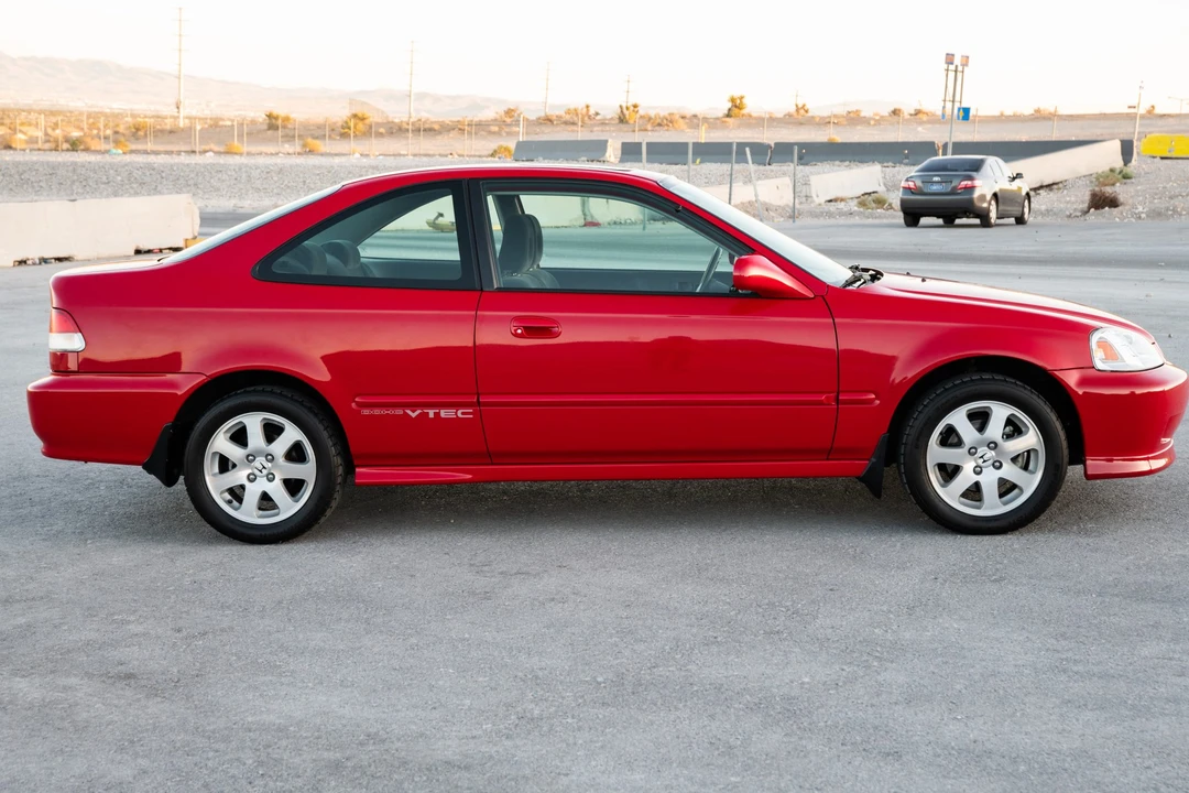 2000 Honda EM1 Civic Si - Image 13 of 31
