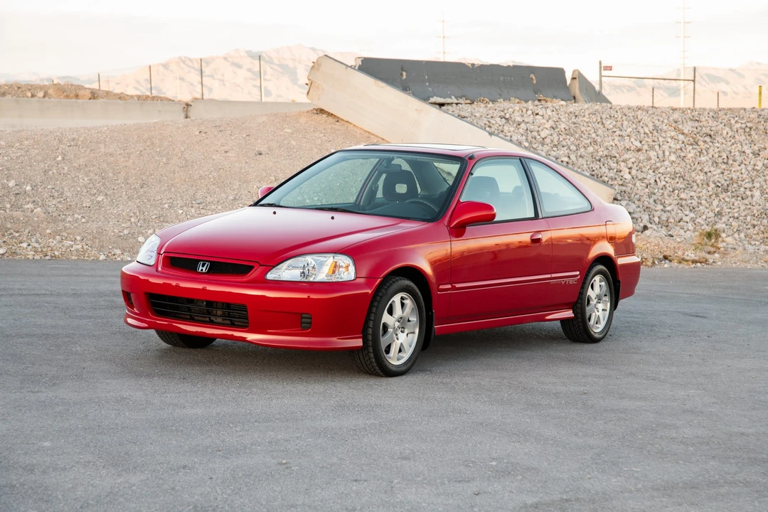 2000 Honda EM1 Civic Si - Image 2 of 31