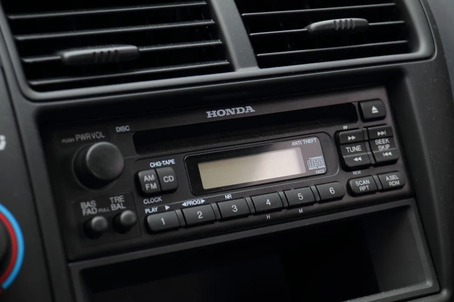 2000 Honda EM1 Civic Si - Image 16 of 26