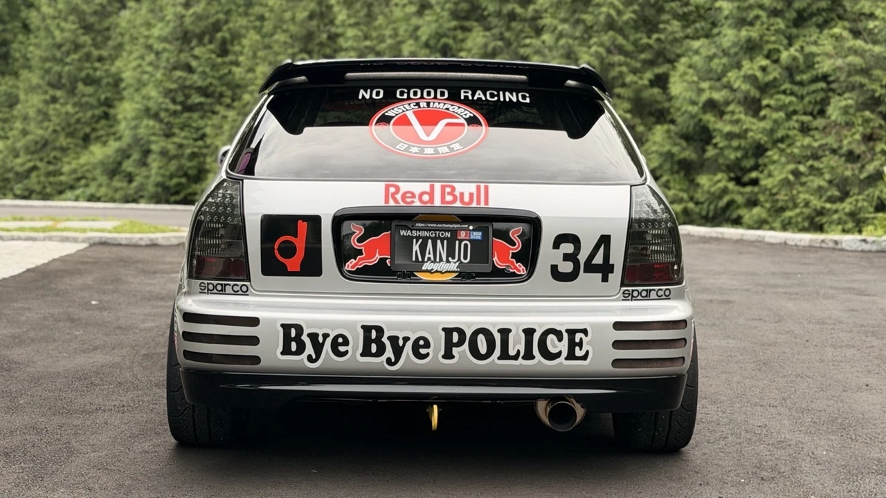 2000 Honda EK9 Civic Type R - Image 7 of 31