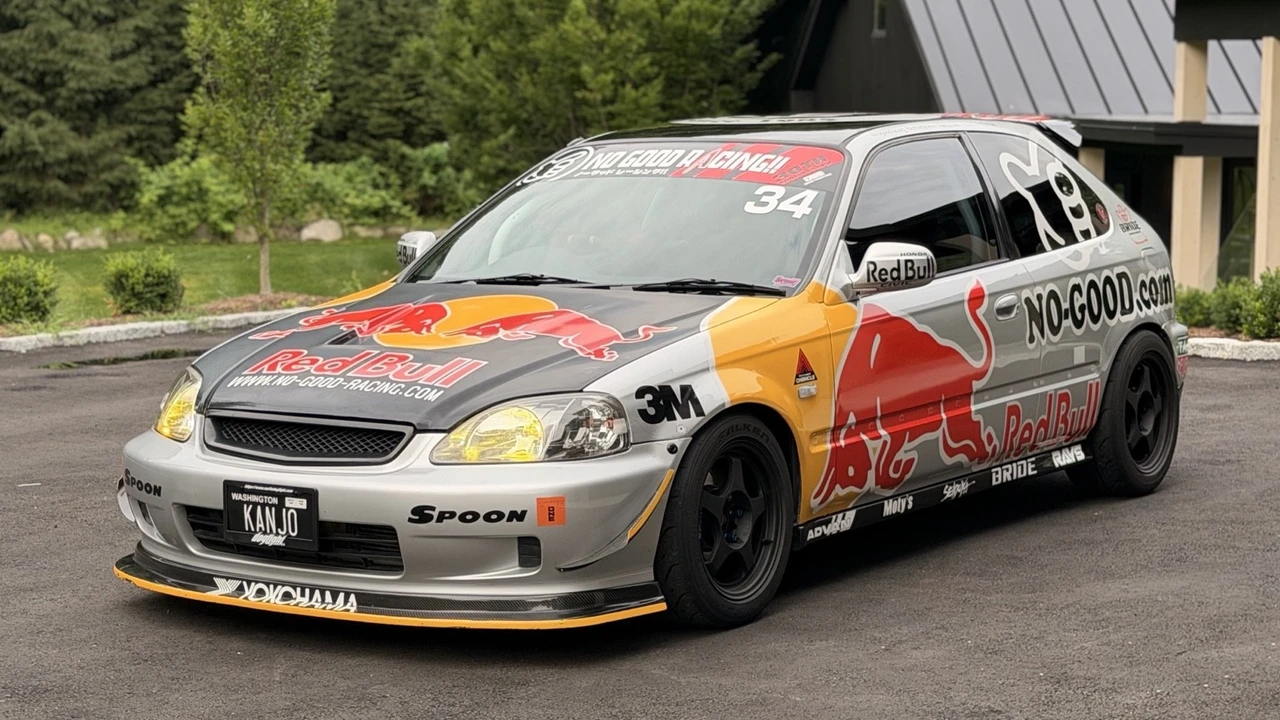 2000 Honda EK9 Civic Type R - Image 4 of 31
