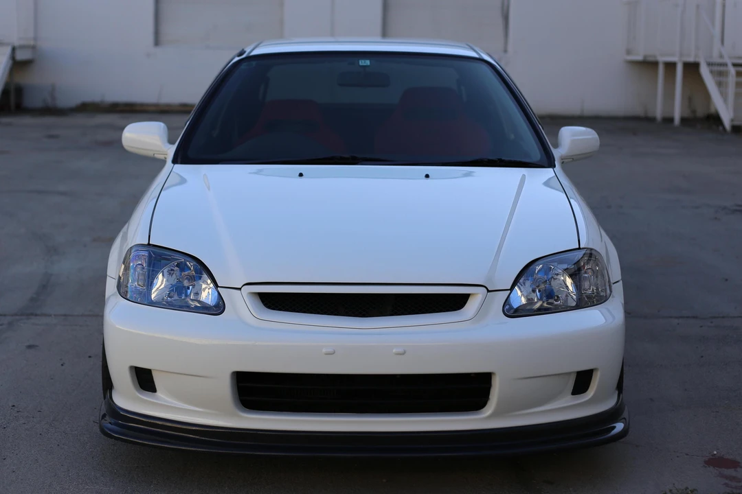 2000 Honda EK9 Civic Type R - Image 2 of 16