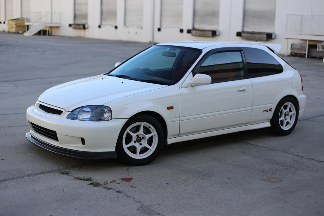 2000 Honda EK9 Civic Type R - Image 6 of 16