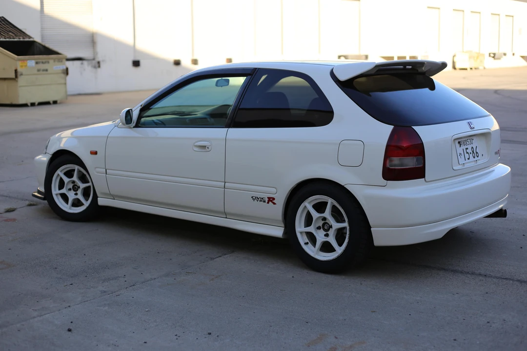 2000 Honda EK9 Civic Type R - Image 12 of 16