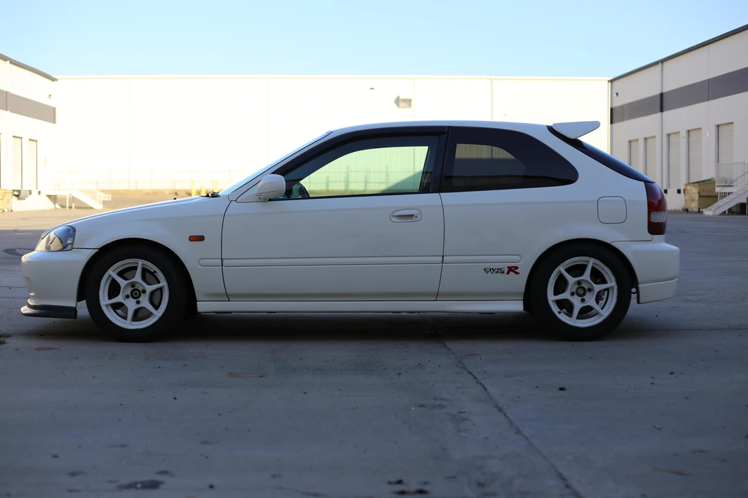 2000 Honda EK9 Civic Type R - Image 10 of 16