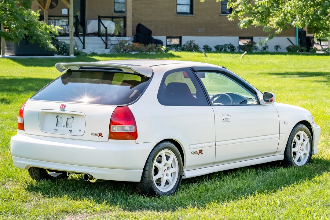 2000 Honda EK9 Civic Type R - Image 6 of 31
