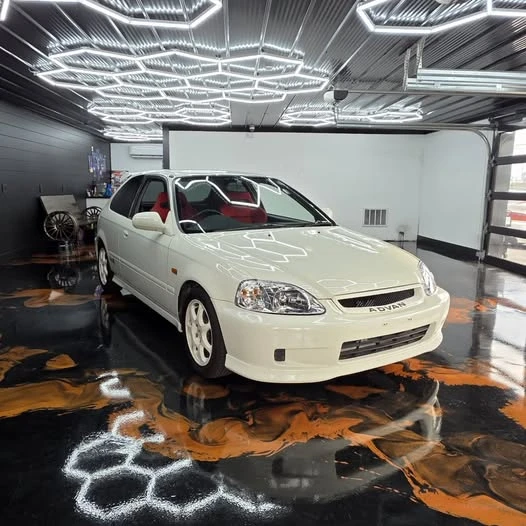 2000 Honda EK9 Civic Type R - Image 1 of 1