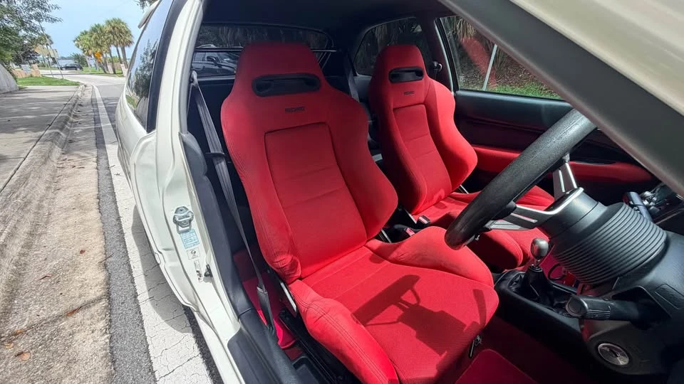 2000 Honda EK9 Civic Type R - Image 9 of 17