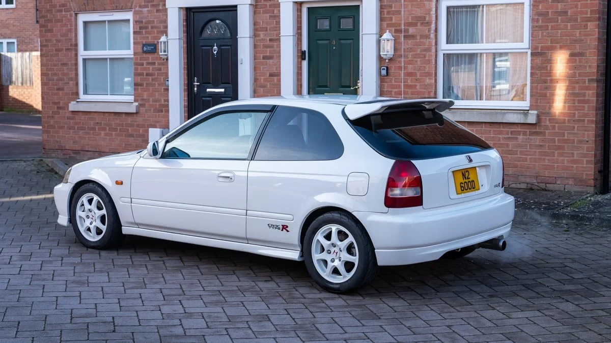 2000 Honda EK9 Civic Type R - Image 6 of 30