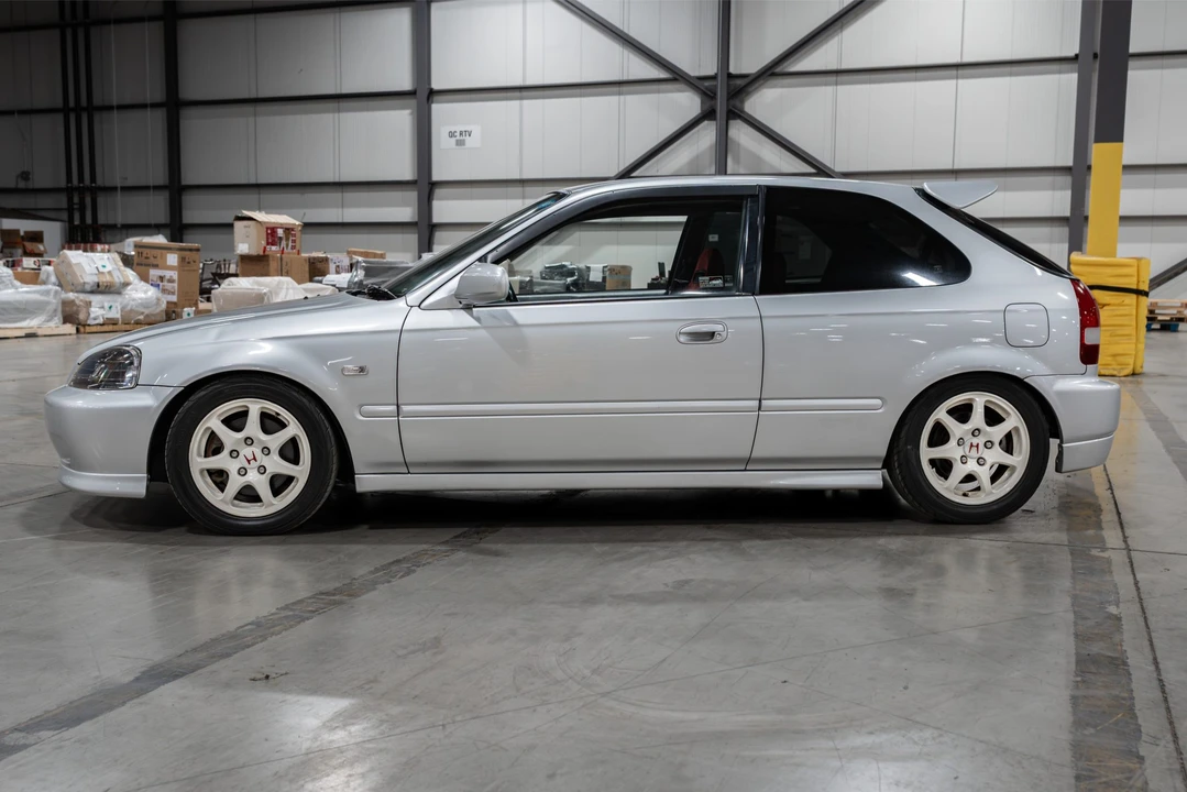 2000 Honda EK9 Civic Type R - Image 15 of 31
