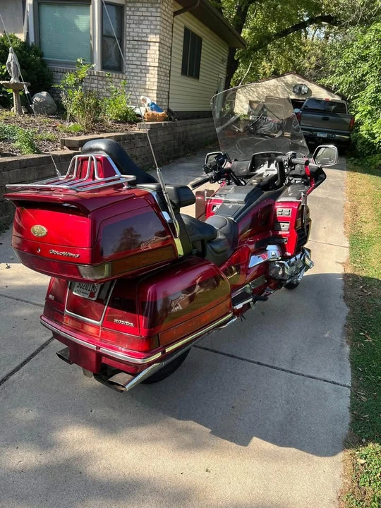 2000 Honda Gold Wing - Image 4 of 6