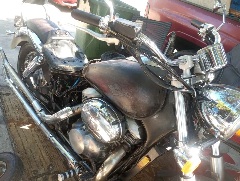 2000 Honda CB750 & CB750A - Image 12 of 13