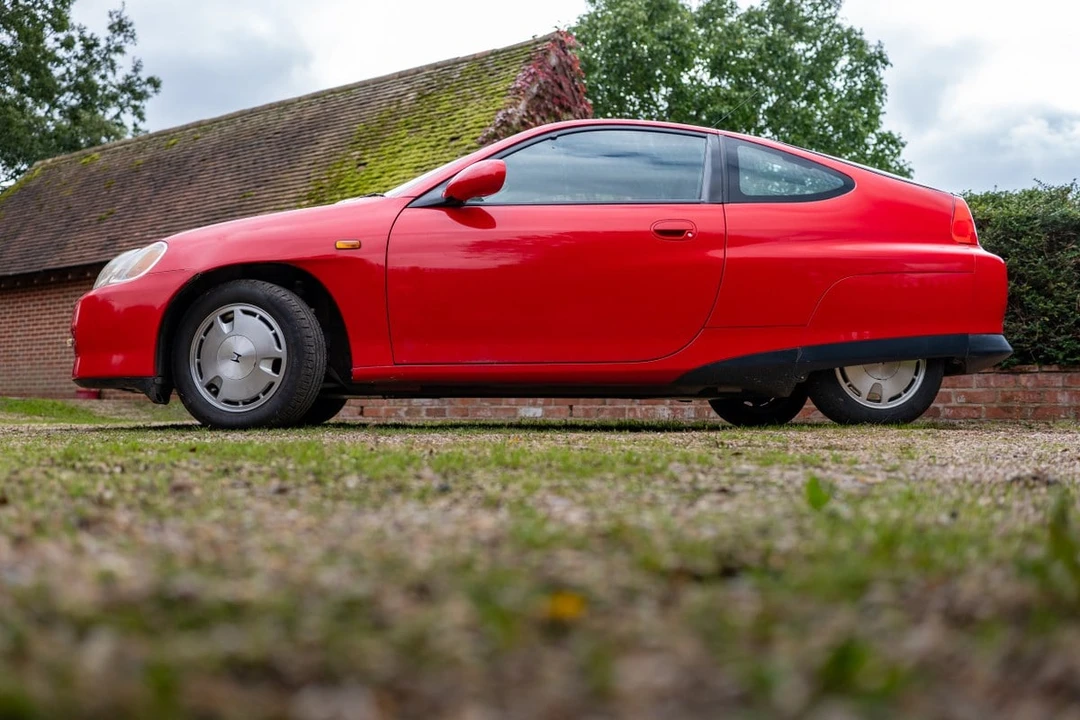 2000 Honda Insight 1st Gen - Image 9 of 30