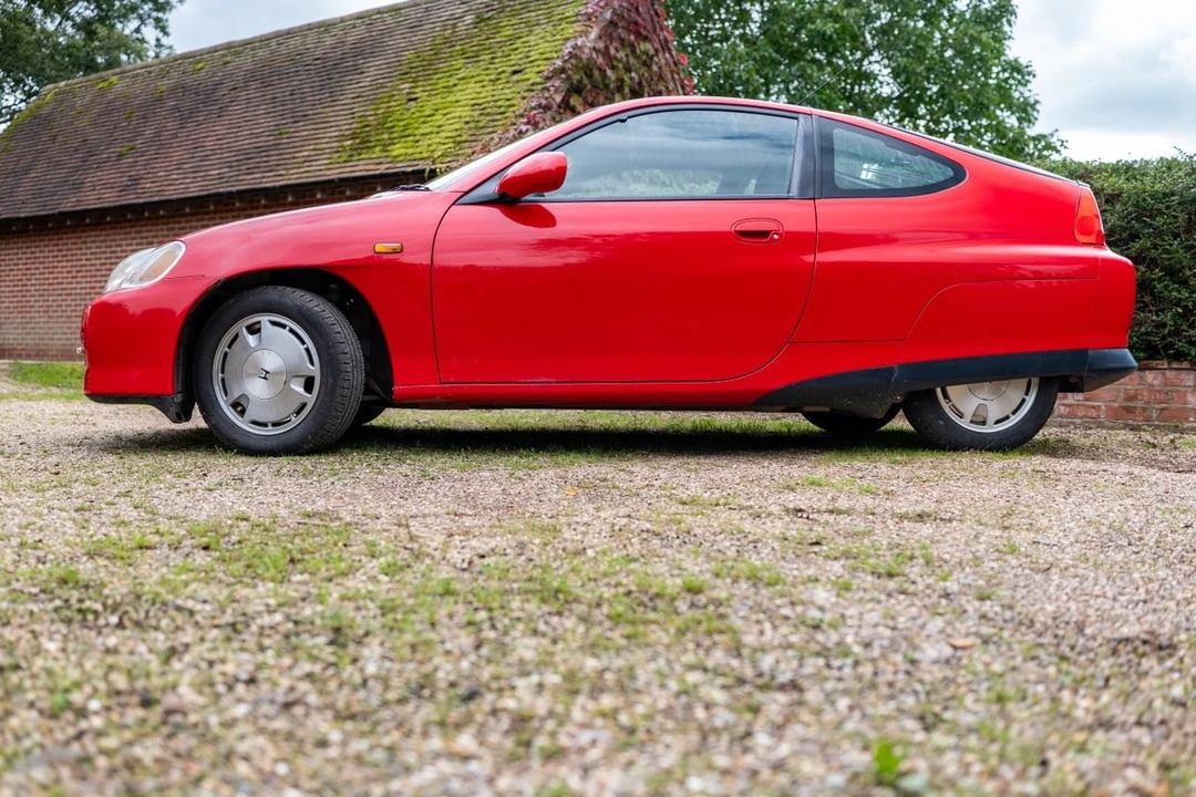 2000 Honda Insight 1st Gen - Image 8 of 30