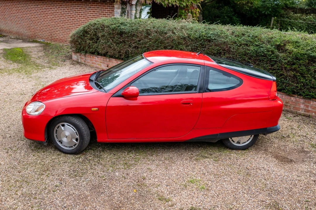 2000 Honda Insight 1st Gen - Image 10 of 30