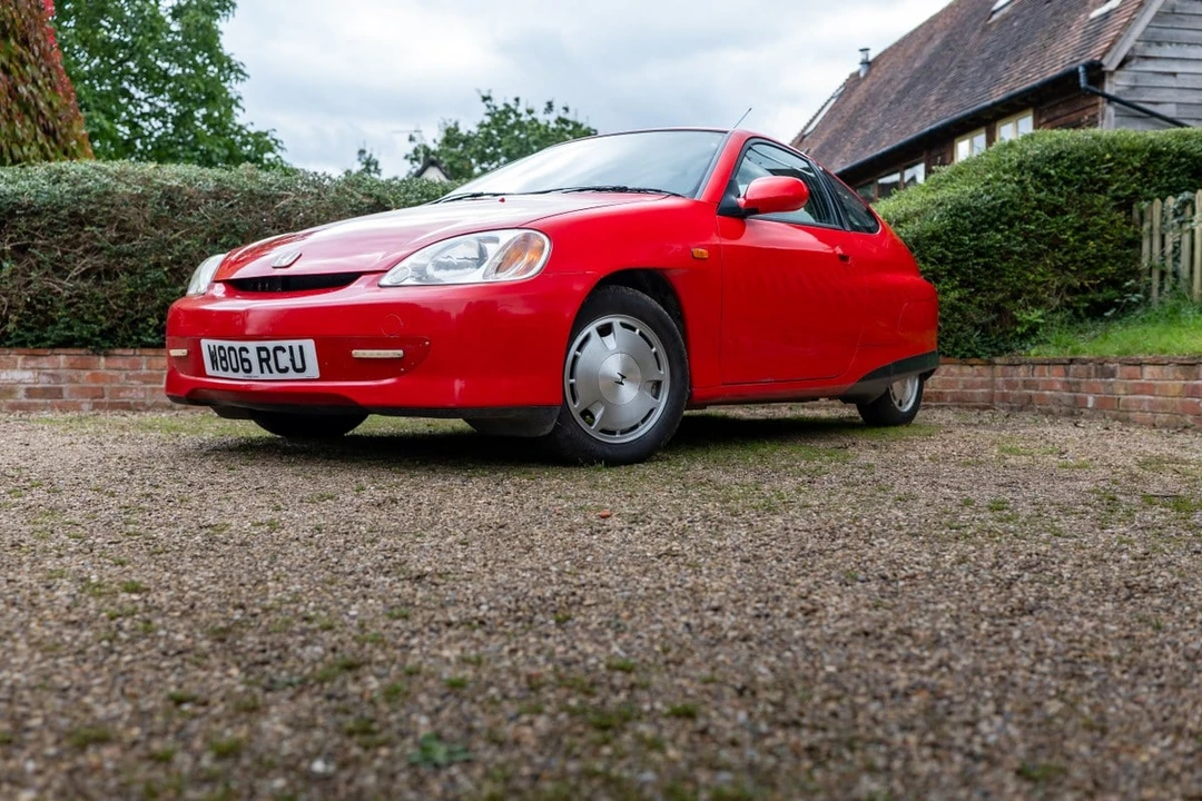 2000 Honda Insight 1st Gen - Image 2 of 30