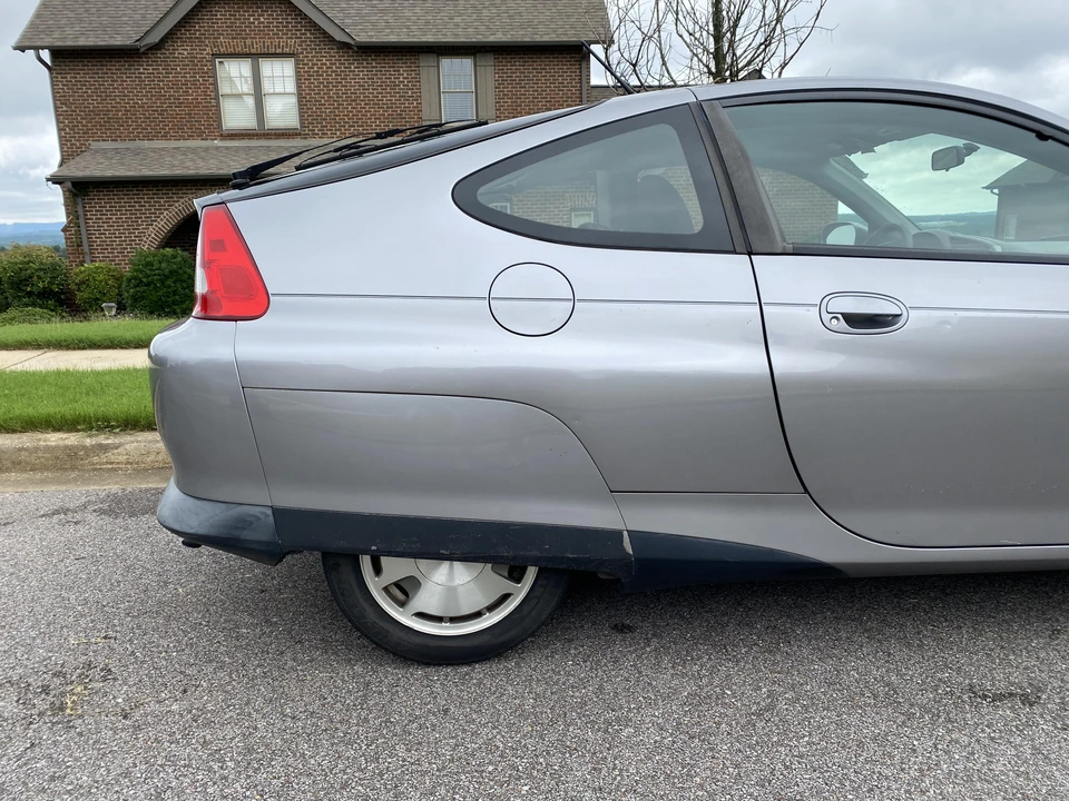 2000 Honda Insight 1st Gen - Image 26 of 31