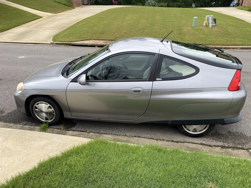2000 Honda Insight 1st Gen - Image 8 of 31