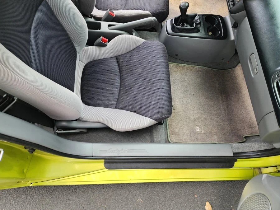 2000 Honda Insight 1st Gen - Image 17 of 19