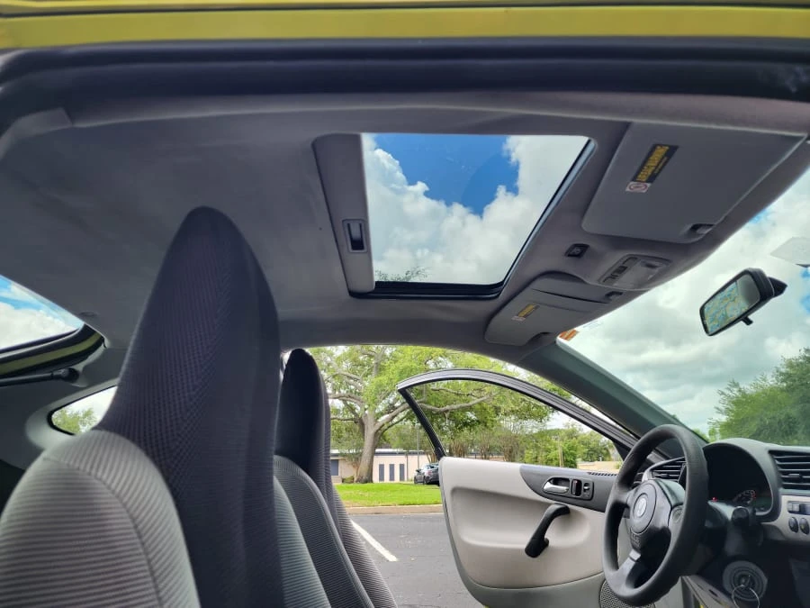 2000 Honda Insight 1st Gen - Image 9 of 19