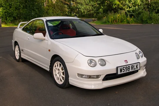 2000 Honda Integra Type-R (DC2)