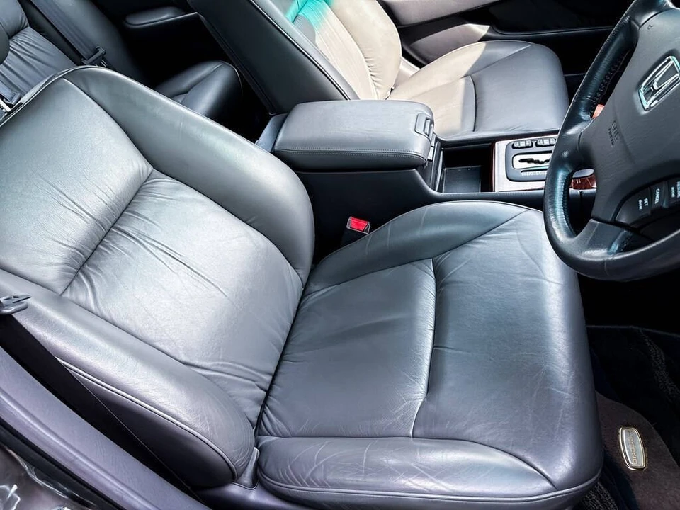 2000 Acura Legend - Image 19 of 21