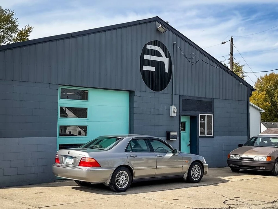 2000 Acura Legend - Image 11 of 21