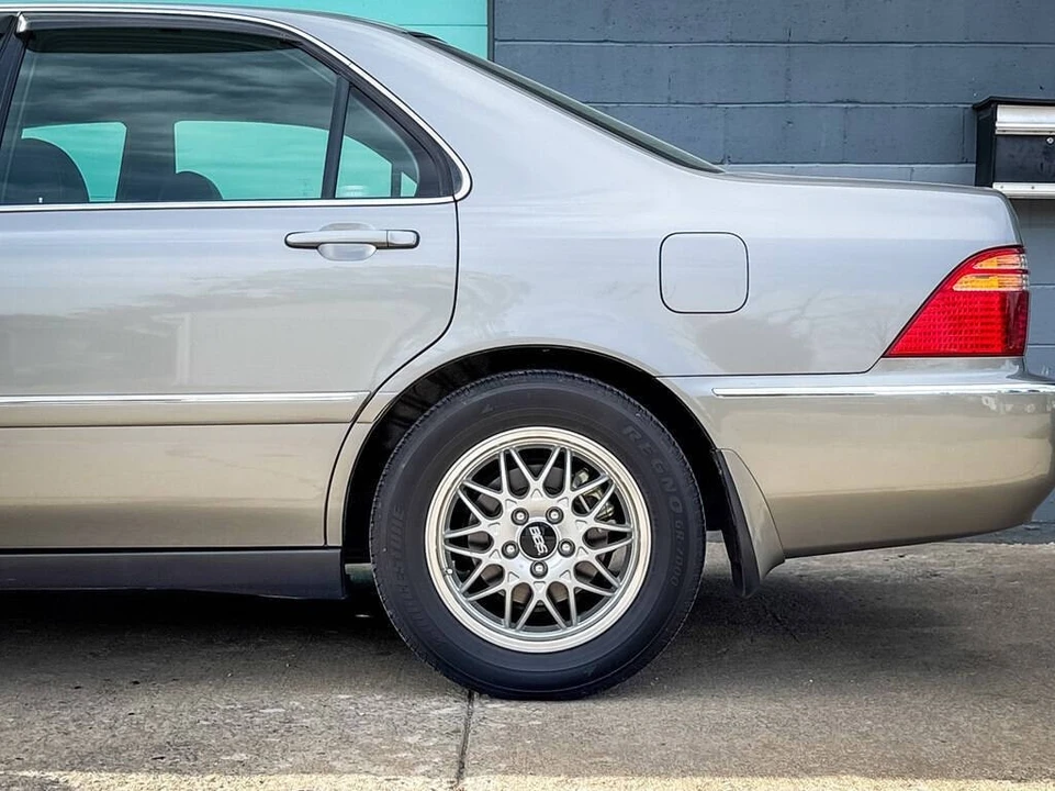 2000 Acura Legend - Image 6 of 21