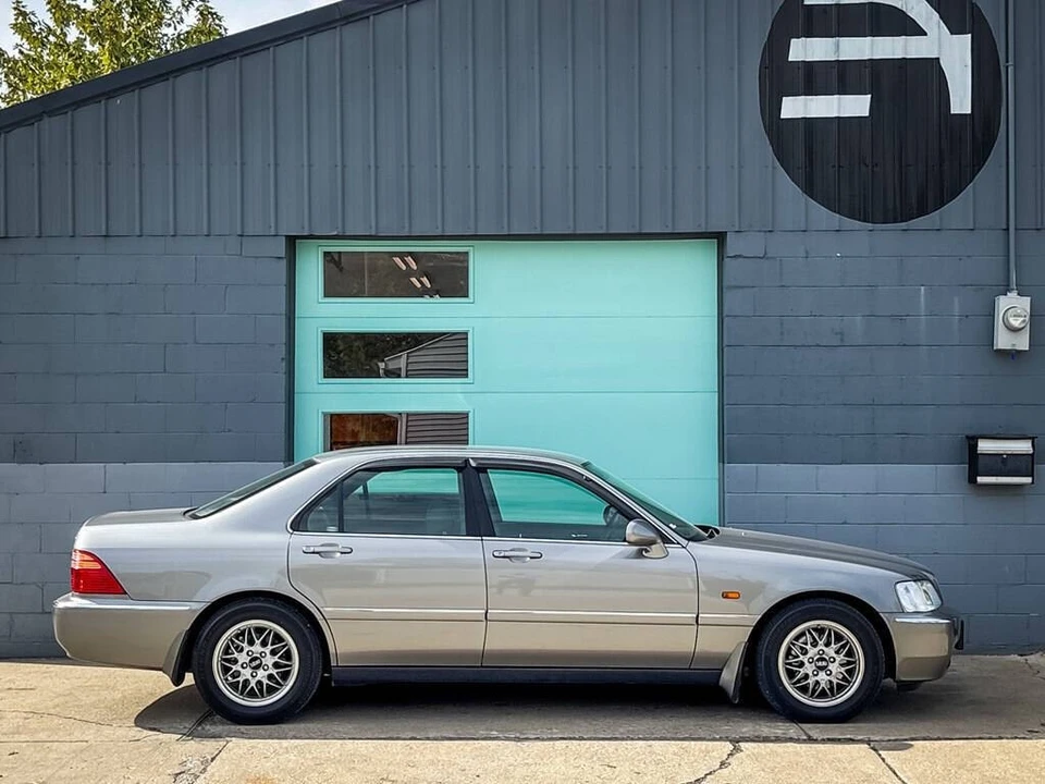 2000 Acura Legend - Image 10 of 21